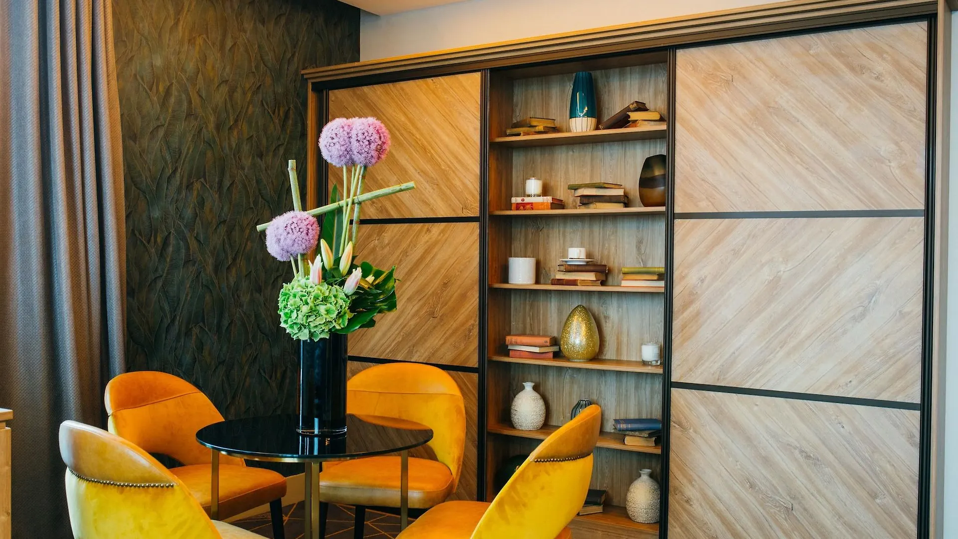 Iveagh Garden Hotel Dublin 4*,
