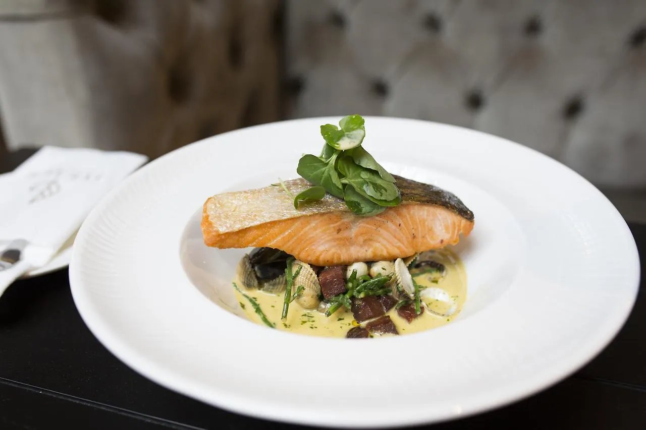 Iveagh Garden Hotel Dublin 4*,